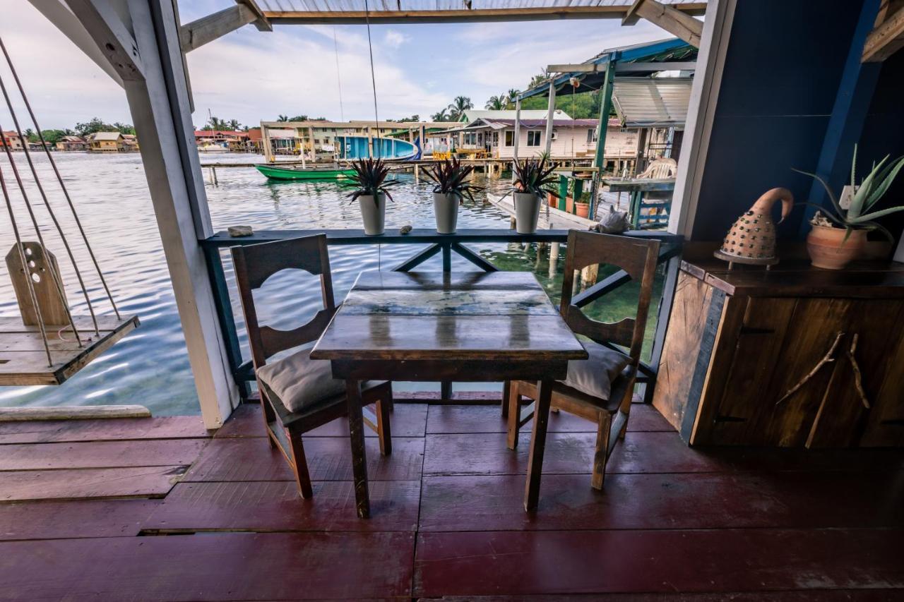 Barrbra Bnb Over The Sea Bocas Town Bagian luar foto