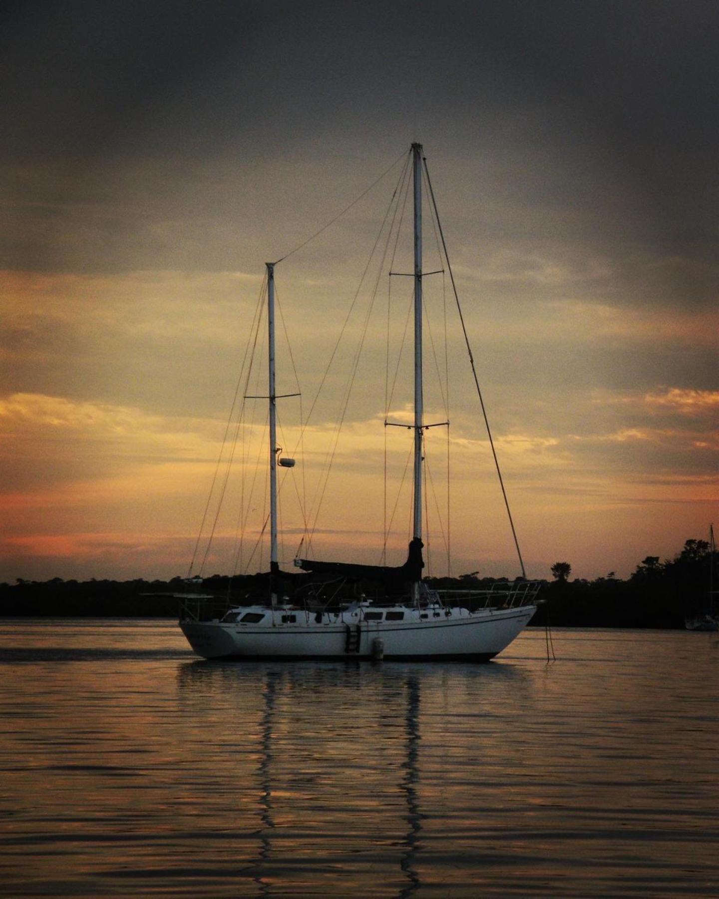Barrbra Bnb Over The Sea Bocas Town Bagian luar foto