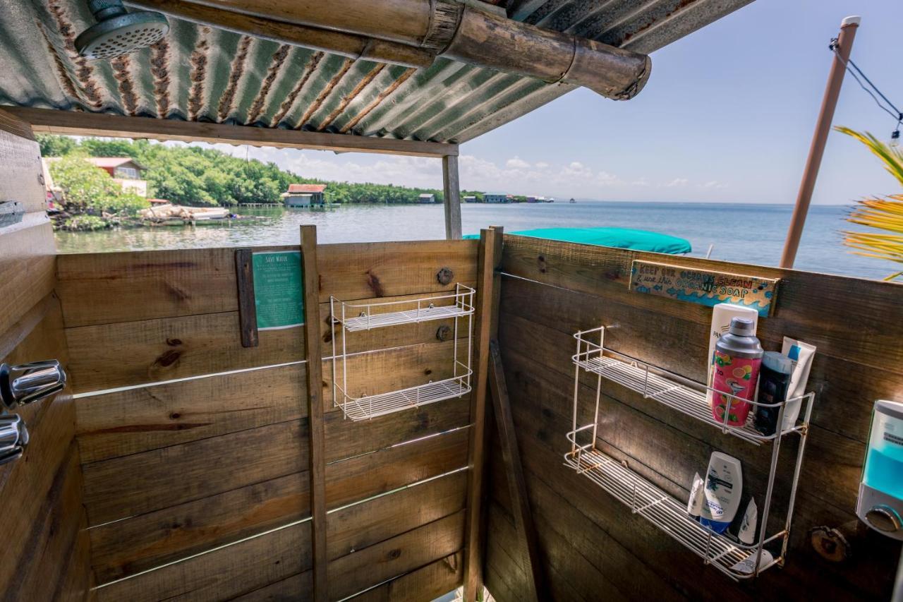 Barrbra Bnb Over The Sea Bocas Town Bagian luar foto
