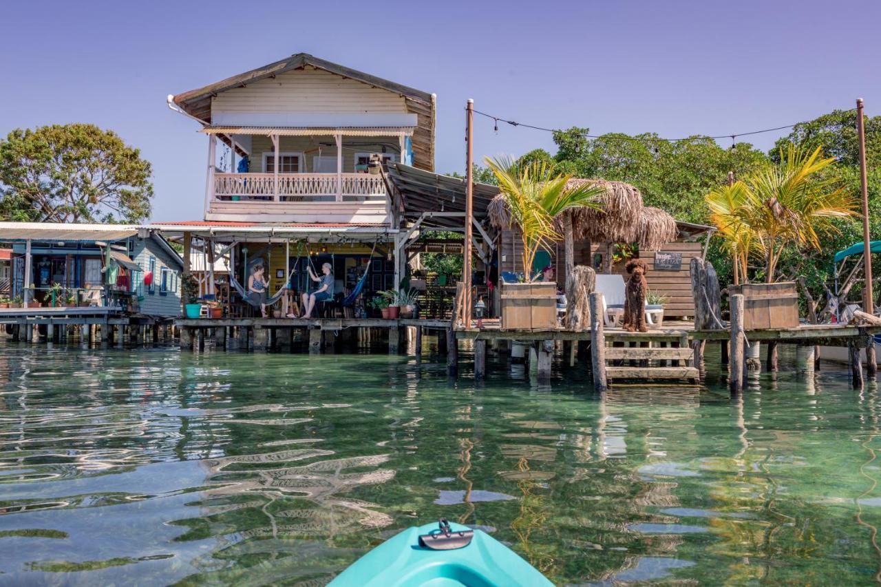 Barrbra Bnb Over The Sea Bocas Town Bagian luar foto